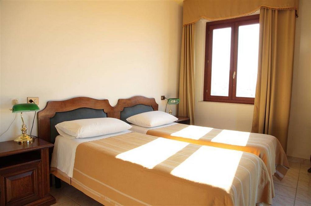 Hotel La Margherita & Spa Альгеро Экстерьер фото